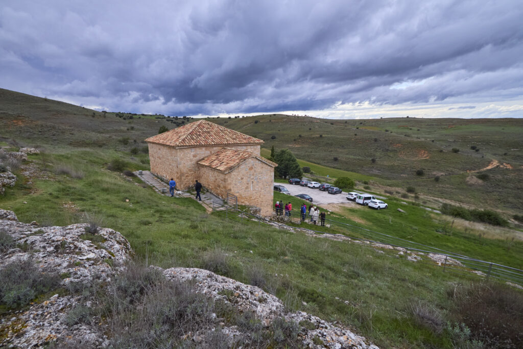 ¡CARRATIERMES  NO NOS QUIERE, VAMOS A BERLANGA! (O EL DILUVIO Y EL LAGARTO)